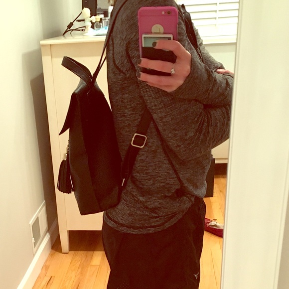 Express Pebbled Tassel Backpack - Picture 5 of 6